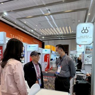 LINE_ALBUM_2025 AAPEX_251114_12